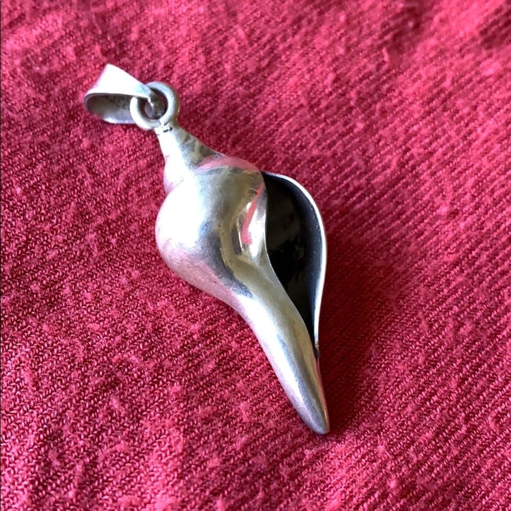 Sterling Silver Shell Pendant